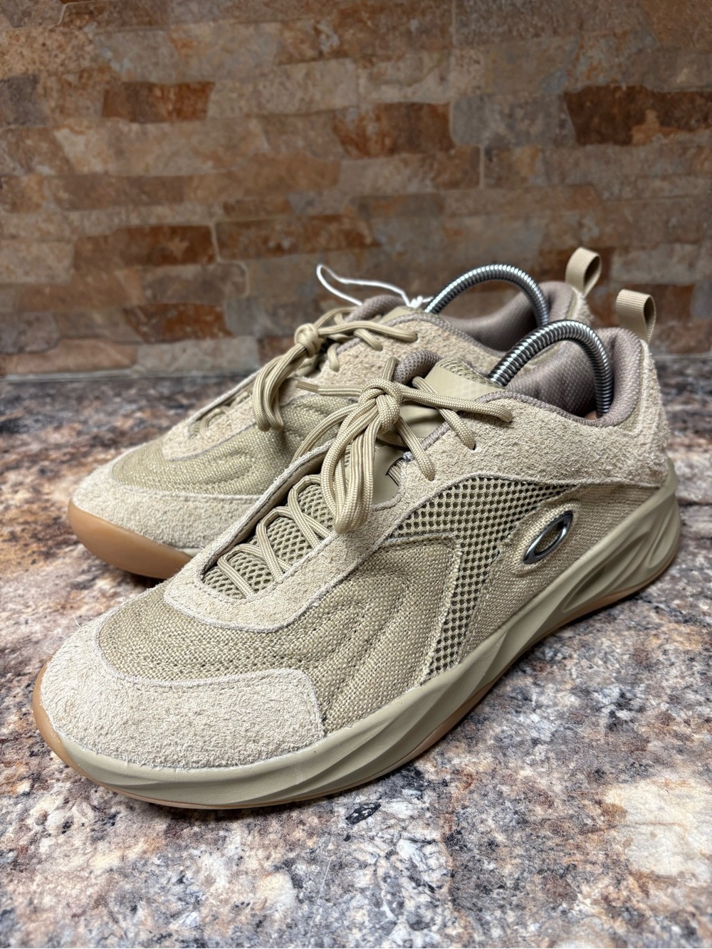 Oakley Strike Tan Suede Size 10